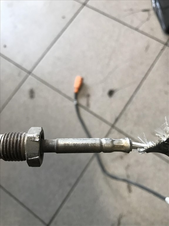 Volkswagen Golf V kipufogógáz hőmérséklet érzékelő 03l906088cc 2. kép