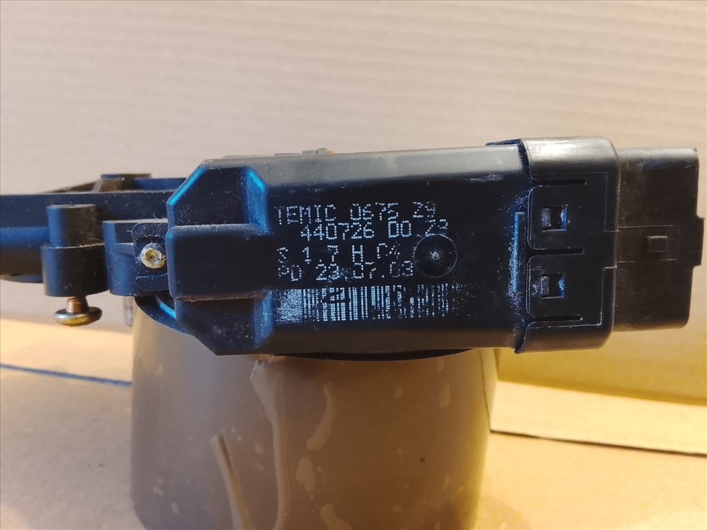 Renault Mégane II ablakemelő motor  440726 3. kép