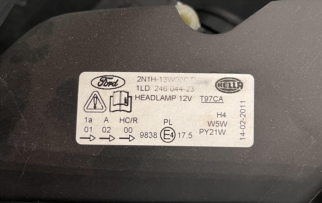 Ford Fusion bal első bal első fényszóró  2. kép