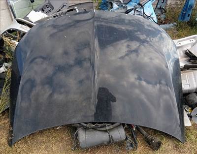 Opel Insignia B sérült motorháztető