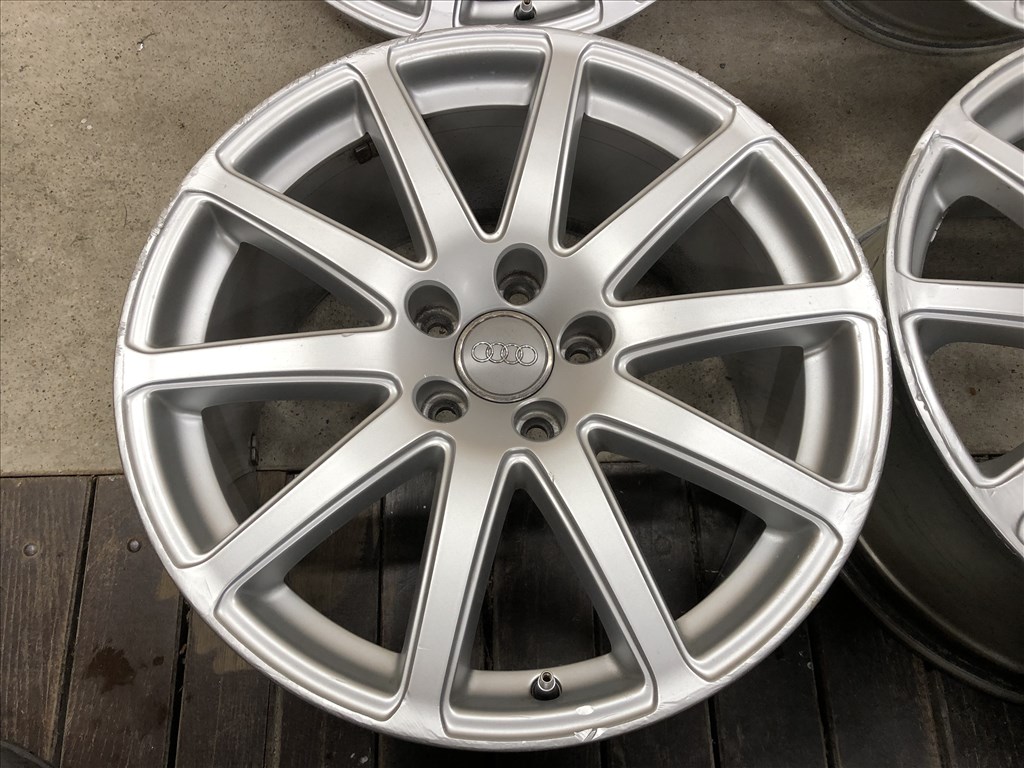 18 colos Audi alufelni gyári TT 18 col 9. kép