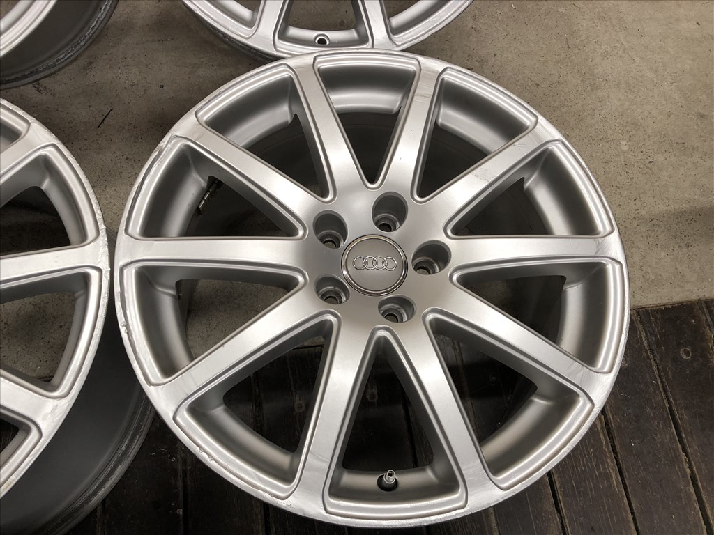 18 colos Audi alufelni gyári TT 18 col 10. kép
