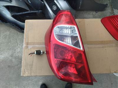 Hyundai i10 2010-2013 bal hátsó lámpa