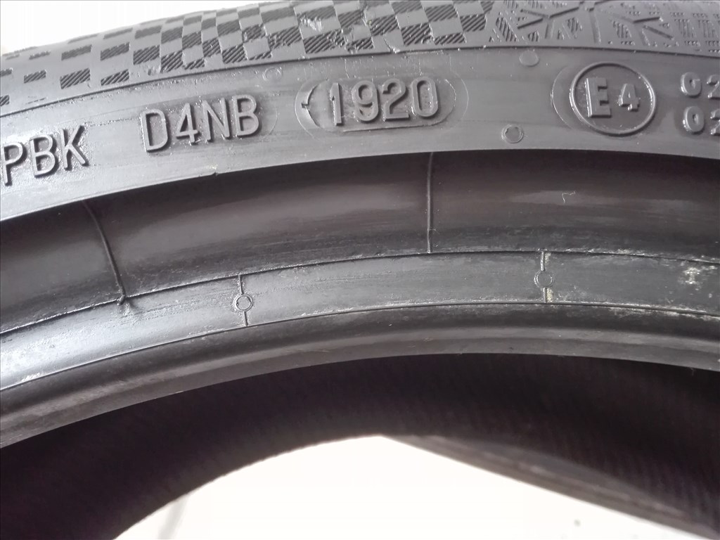 265/35R20 Continental téli gumi 2db 265/35 r20 6. kép