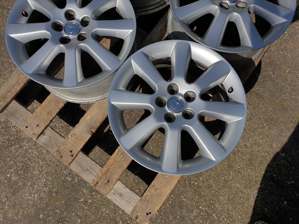 16" 5x100 Toyota 4. kép