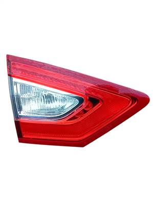 DS73-13A603-JE Mondeo Mk5 bal hátsó belső lámpa – 5 ajtós csomagtérajtóba szerelt