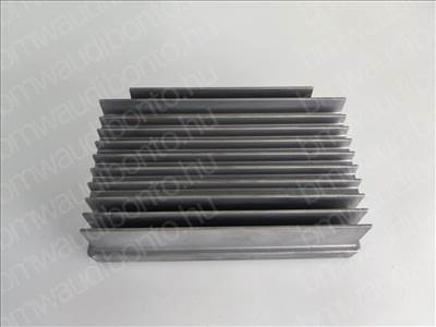BMW 3 (F30, F80) Erősítő (9282670, 65129282670, 65129283511, 65129312447, 65129312454, 65129334716, 65129375054, 65129390447, 65129387658, 65122622757, 65129268485)