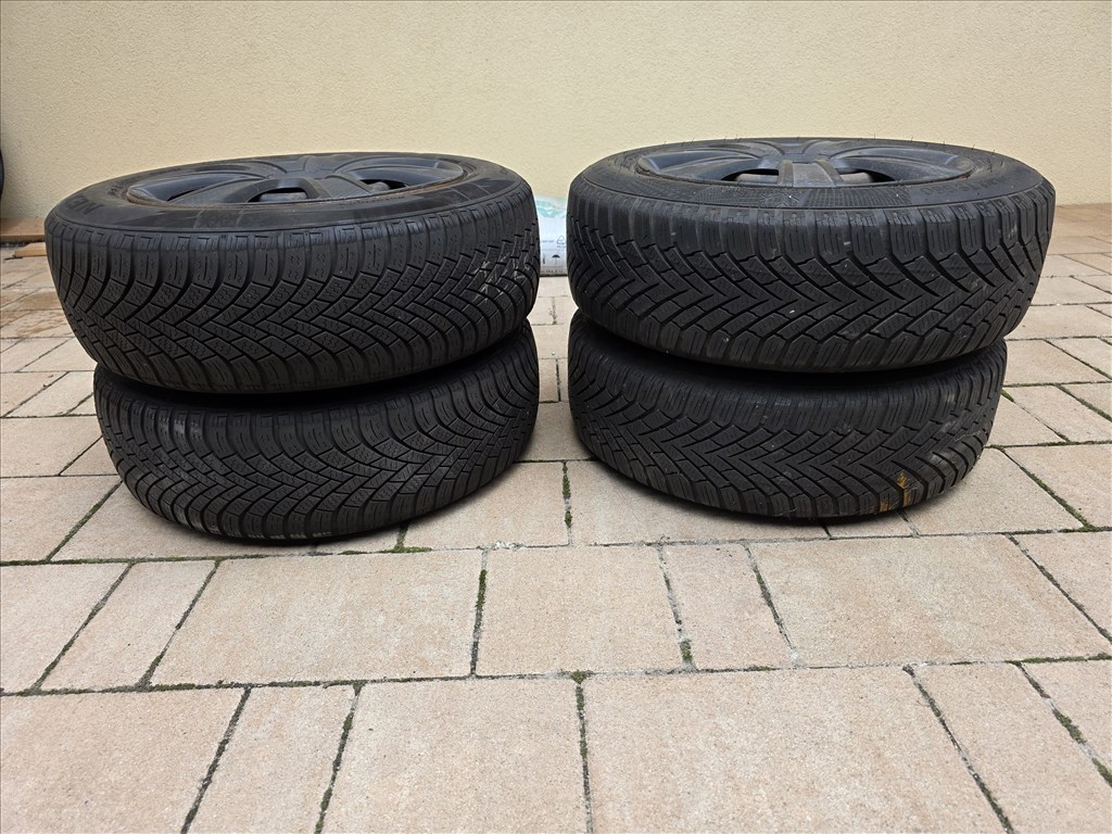  14" használt lemezfelni, rajta 175/65 használt 2 db Continental és 2 db Nexen téli gumi  8. kép