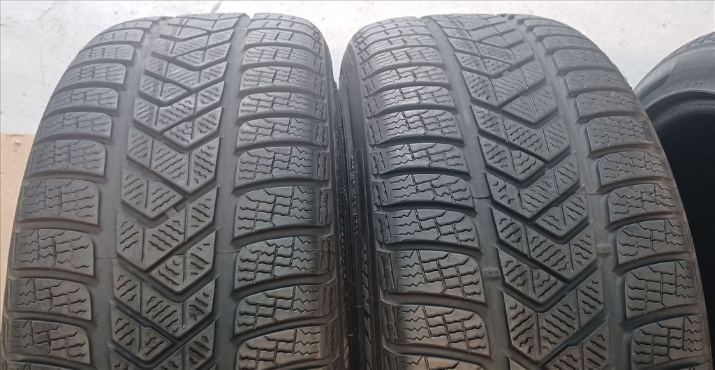 Pirelli Sottozero3 Winter MO 245/45 R19 téli gumik 4db.6-7mm 9. kép