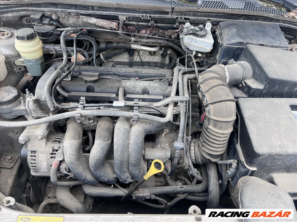 Ford Focus Mk1 1.6i bontott alkatrészei 4. kép