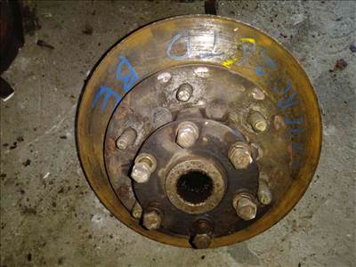 Mitsubishi Pajero Bal Első Csonkállvány Kerékaggyal