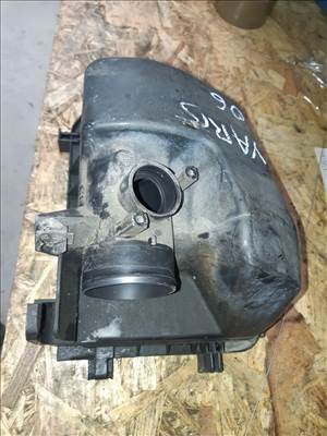 Toyota Yaris 05-10 Légszûrő Ház Fedél 17705-21100