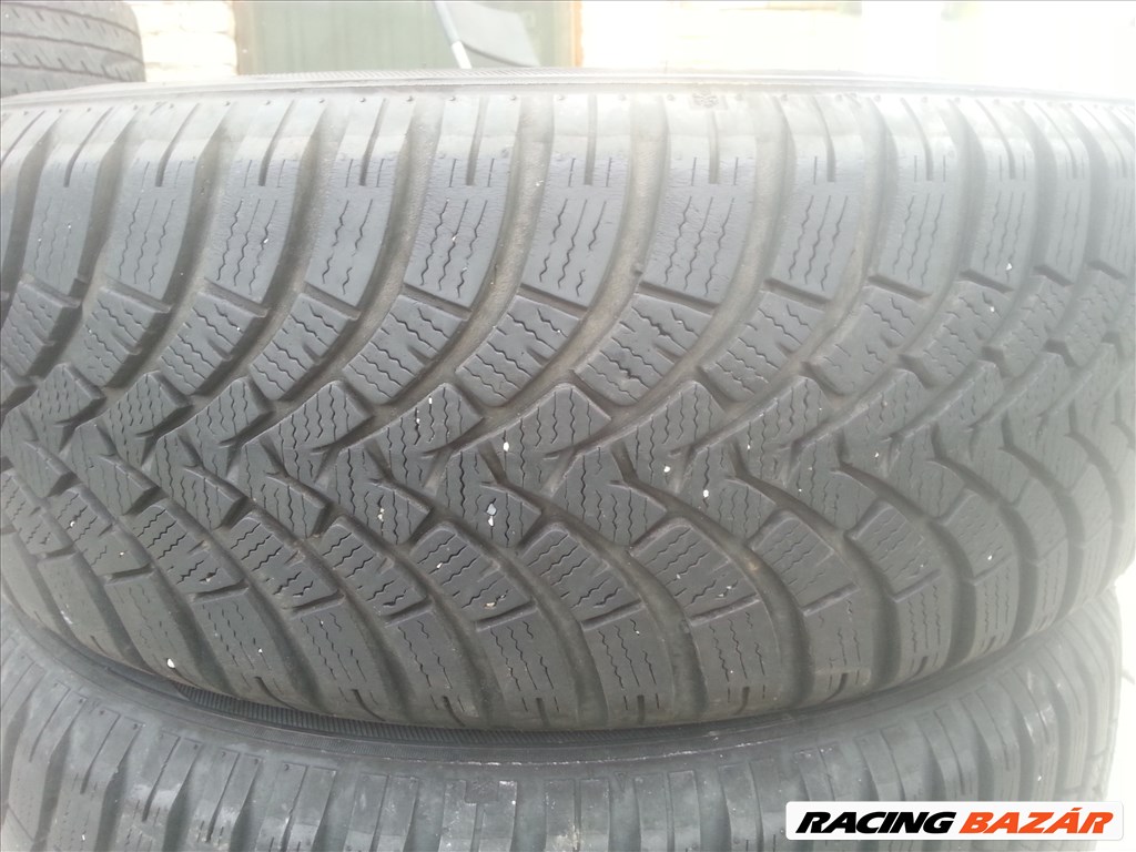  215/60R17 Falken Eurowinter HS01 SUV téli gumi  2. kép