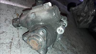 Audi A4 B7 Kormányszervó Szivattyú 8E0 145 155 N