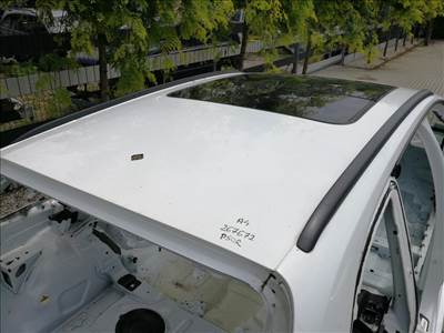 Audi A4 kombi (8K B8) utastértető