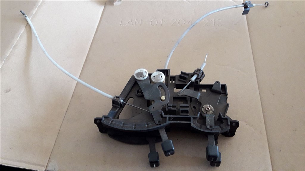 Opel Frontera A Fûtéskapcsoló 1. kép