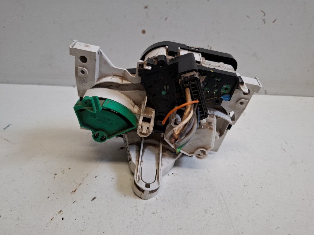 Dacia Logan  fûtéskapcsoló (fûtés kapcsoló) 2. kép