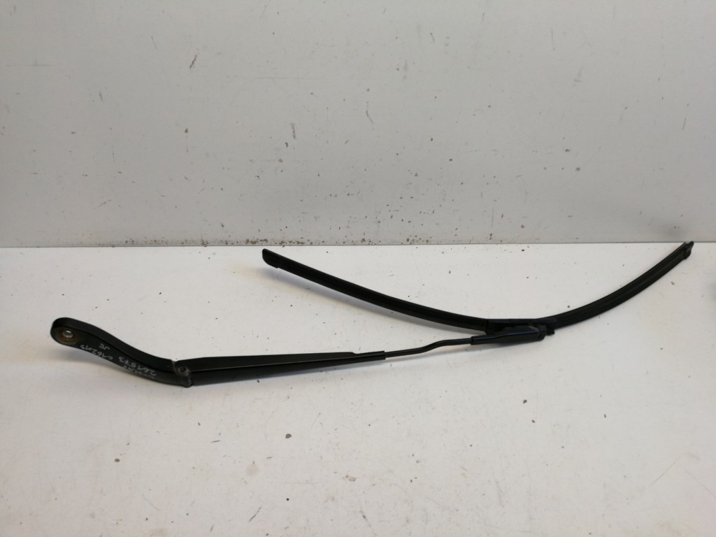 Ford C-max jobb elsõ ablaktörlõ kar AM5117526AB 1. kép