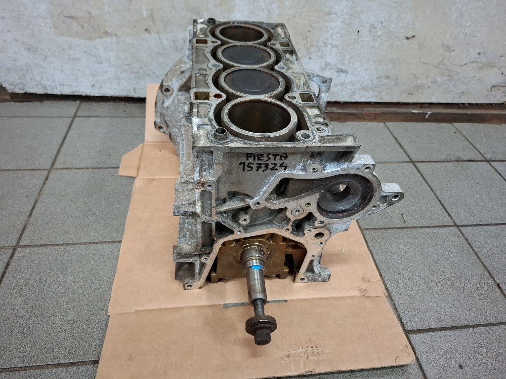 Ford Fiesta  motorblokk fûzött hengerfej nélkül 2. kép