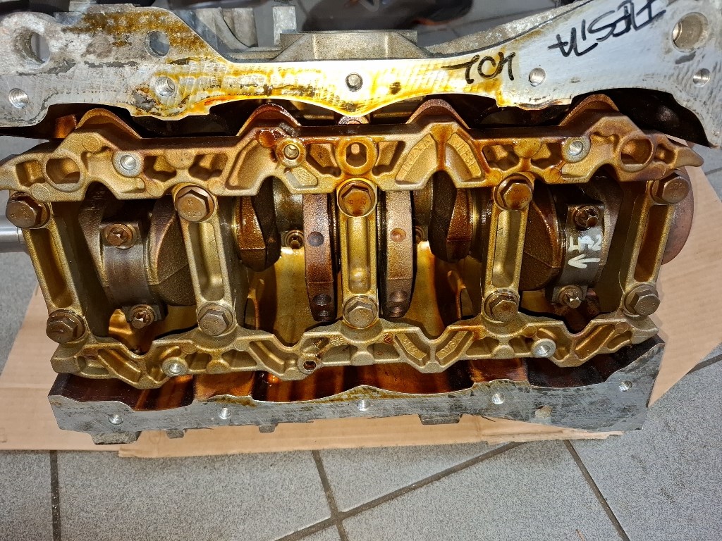 Ford Fiesta  motorblokk fûzött hengerfej nélkül 6. kép