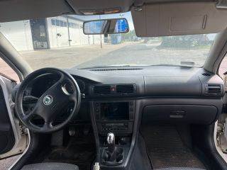 SKODA SUPERB I (3U4) Utasoldali Légzsák