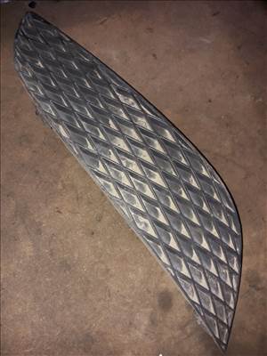 Opel Astra H Jobb Első Lökhárító Díszrács 13 225 763