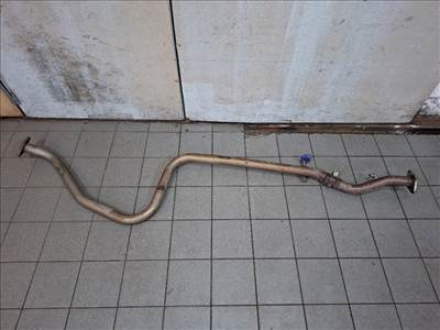 Mazda CX-3 középső kipufogó