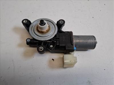 Suzuki SX4 S-Cross bal első ablakemelő motor 8346061M10 0620403460