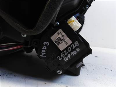 Tesla Model 3  fûtés állító motor T92802B