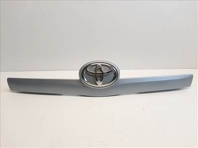 Toyota Verso  rendszám megvilágító keret 768110F050