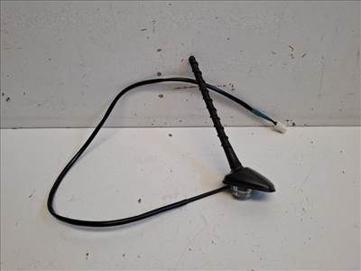 Toyota Yaris (XP130) antenna komplett