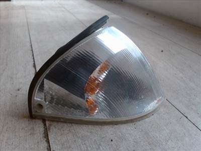 SUZUKI SWIFT 96-05 Jobb első irányjelző