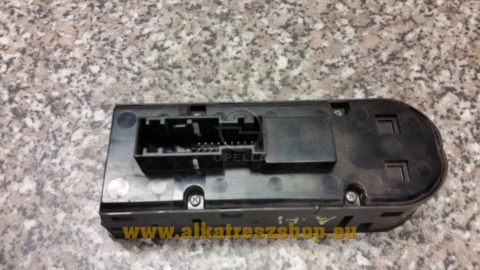 OPEL Astra H, Zafira B bal első  4-es ablakemelő kapcsoló tükörállítóval. Tükör manuális behajtással.  2. kép