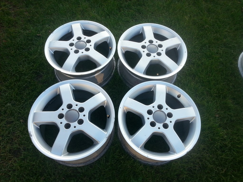  5x112 lyukosztású 7JJ 16" Mercedes E-osztály gyári alufelni 1. kép
