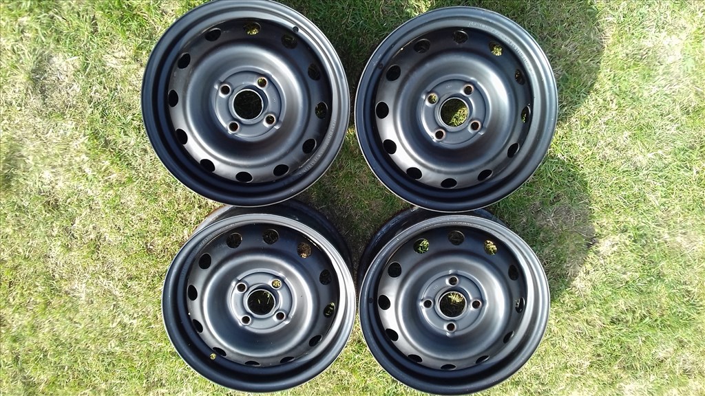  4x100 lyukosztású 5J 14" használt (gyári felni) lemezfelni Hyundai Kia Toyota Suzuki stb. 1. kép