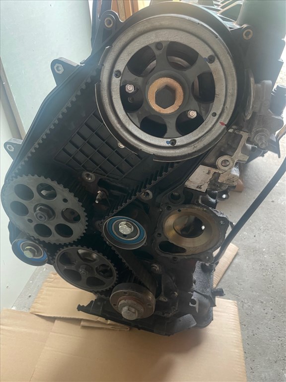 Opel Astra J 1.7 CDTI MOTOR  A17DTS Fűzött Motorblokk Hengerfejjel Vezérléssel 6. kép