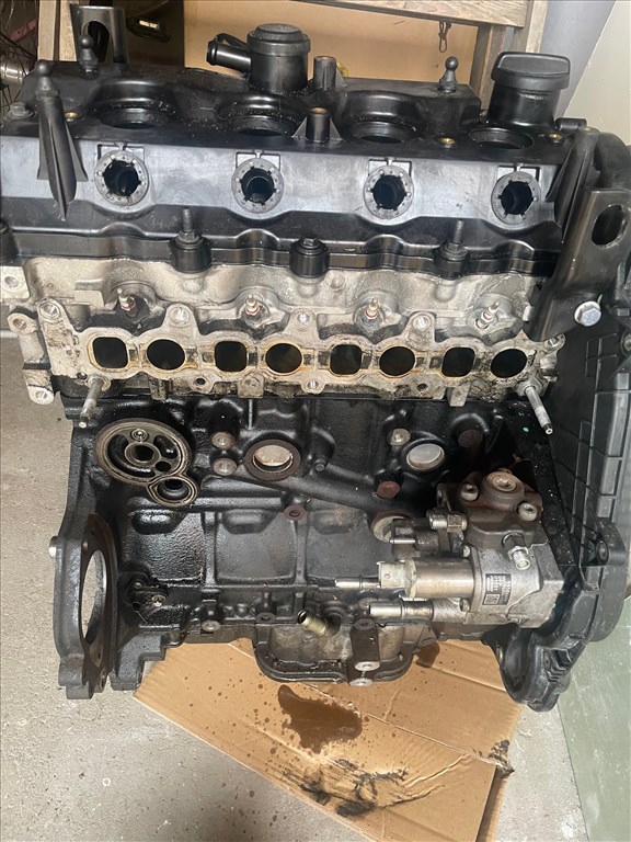 Opel Astra J 1.7 CDTI MOTOR  A17DTS Fűzött Motorblokk Hengerfejjel Vezérléssel 1. kép