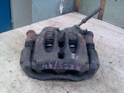 MERCEDES SPRINTER 2006.06-2013.09 Jobb első féknyereg munkahengerrel