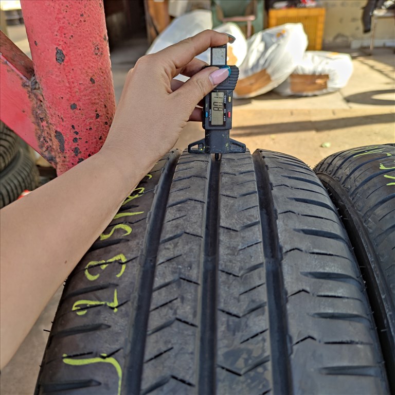  235/65 R16C Nexen nyári gumi 38000ft a 2db/297/ 1. kép