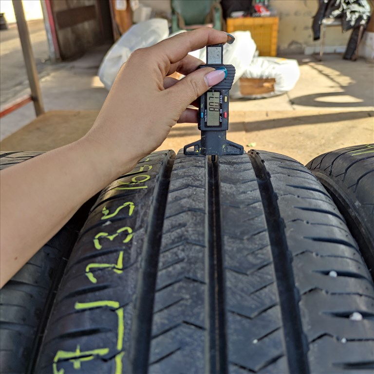  235/65 R16C Nexen nyári gumi 38000ft a 2db/297/ 2. kép