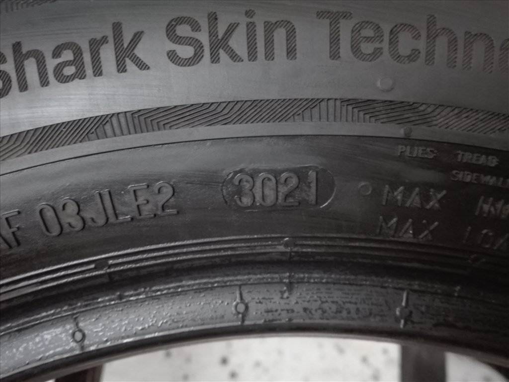 185/60R15 Uniroyal téli gumi garnitúra 185/60 r15 8. kép