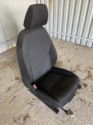 Skoda Octavia 3, III bal első,vezető ülés + légzsák 