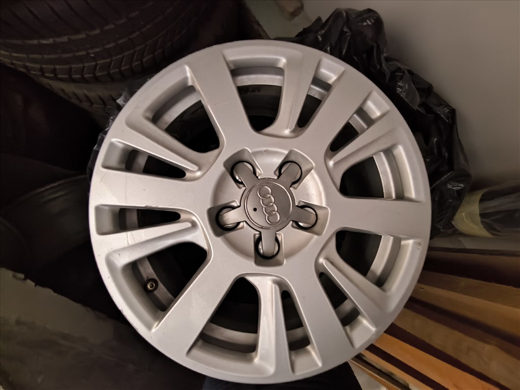 Toyota Gyári Lemezfelni 4. kép