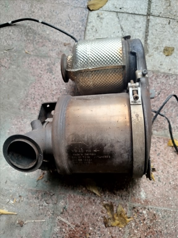 Skoda Octavia III részecskeszűrő  04l131723m 1. kép