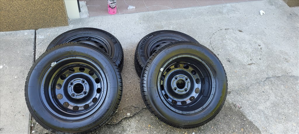  4x108 lyukosztású 5,5JJ 14" felújított lemezfelni 3. kép