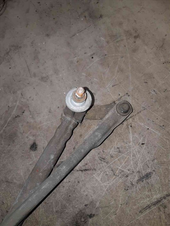 Volkswagen Transporter T4 91-03 Elsõ Ablaktörlõ Motor ቛõ Ablaktörlõ Mechanika 0 390 241 163 3. kép