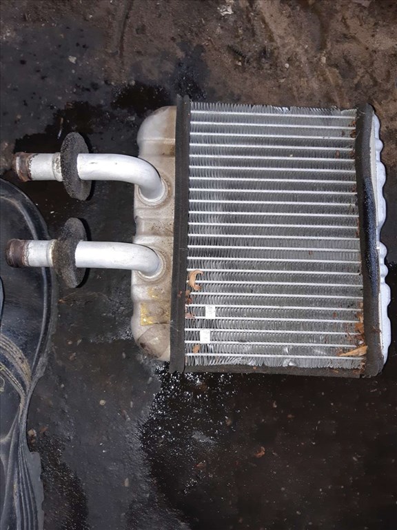 Suzuki Wagon R 98-10 Fûtõ Radiátor 2. kép