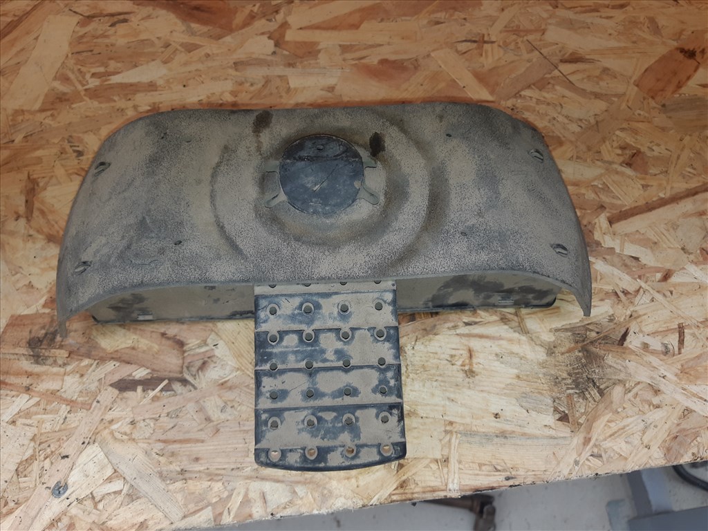 Peugeot 206 Emelõ Tartó 9631716780 1. kép