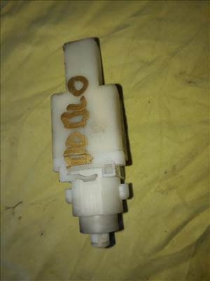 Fiat Doblo Pedál Kapcsoló