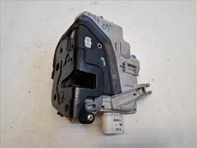 Audi A4 (8E B7) bal első ajtózár 8E1837015AA
